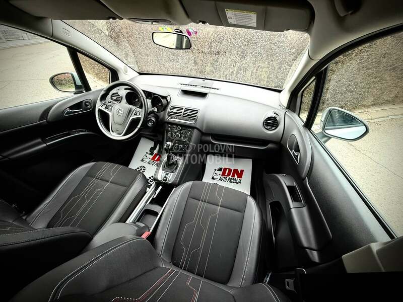 Opel Meriva 150 YEARS CH