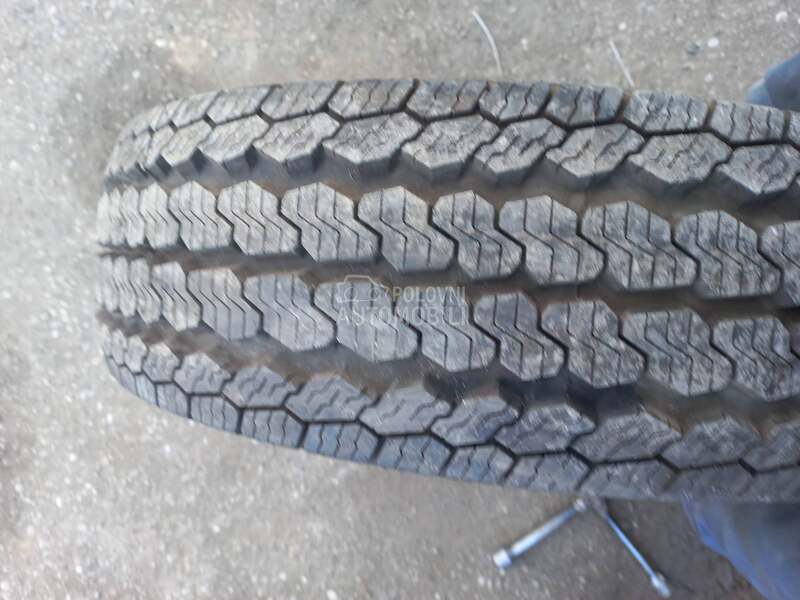 Continental 225/75 R16 Letnja