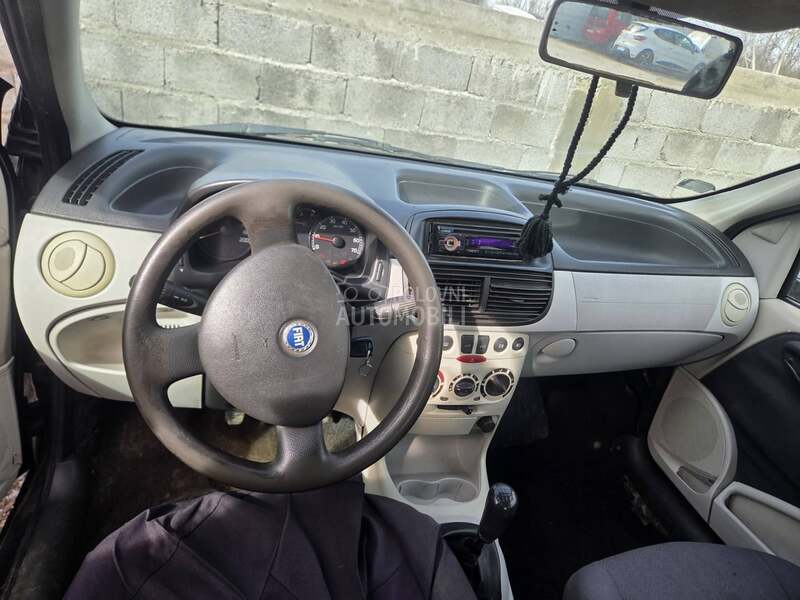 Fiat Punto 