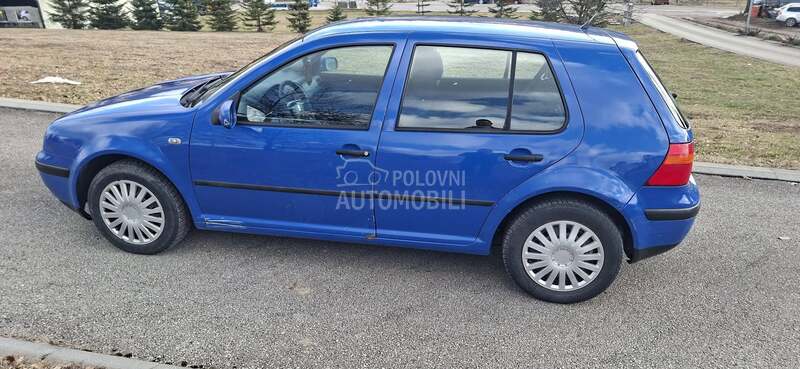 Volkswagen Golf 4 