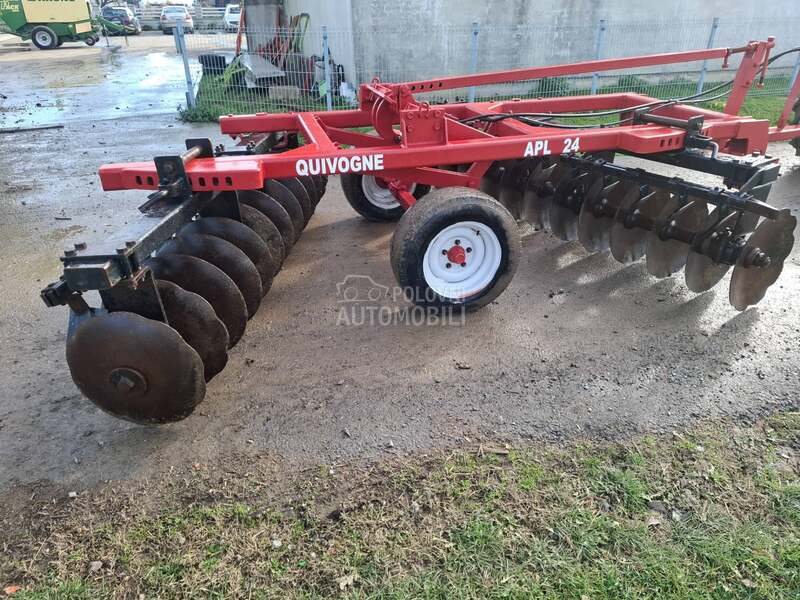 John Deere 24 quivogne