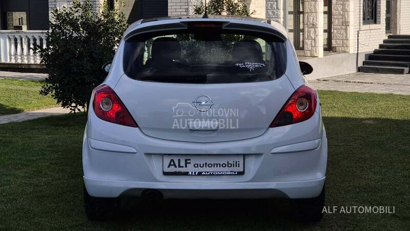 Opel Corsa D 1.4 OPC-line