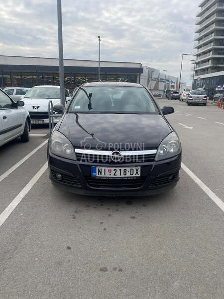 Opel Astra H 