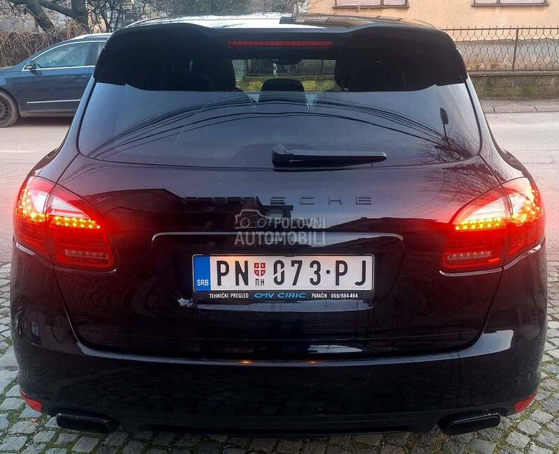 Porsche Cayenne 