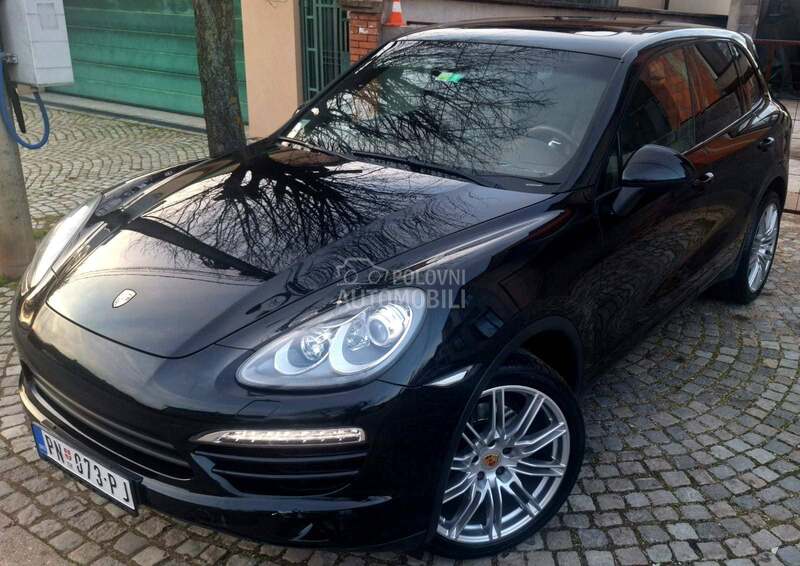Porsche Cayenne 