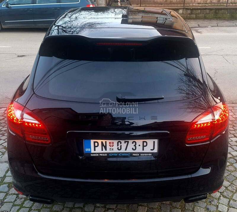 Porsche Cayenne 