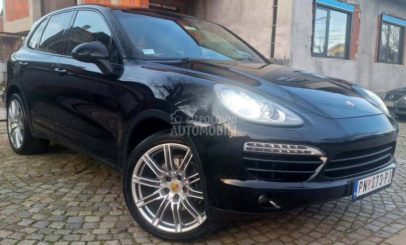 Porsche Cayenne 