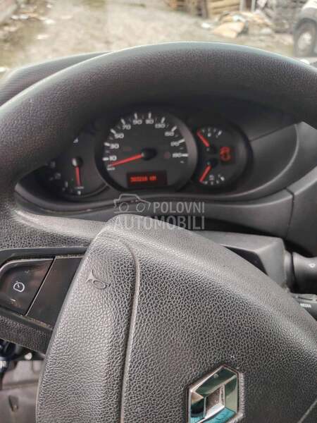 Renault Master 2.3