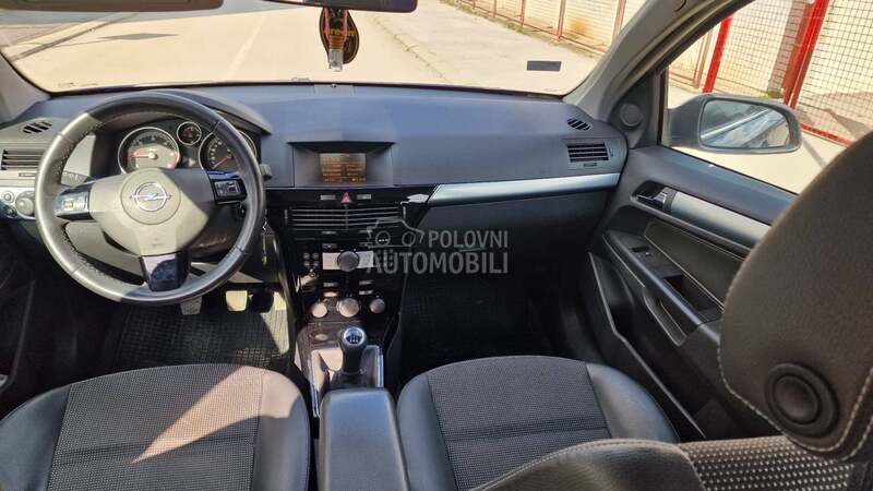 Opel Astra H cosmo