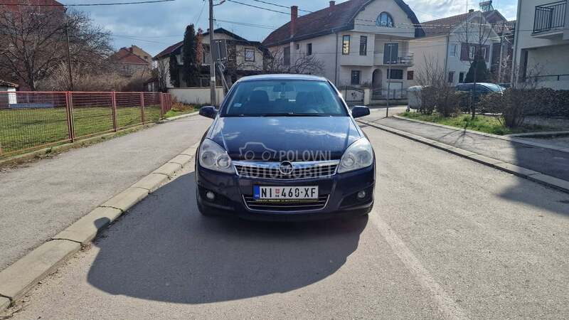 Opel Astra H cosmo