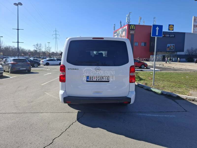 Opel Vivaro 