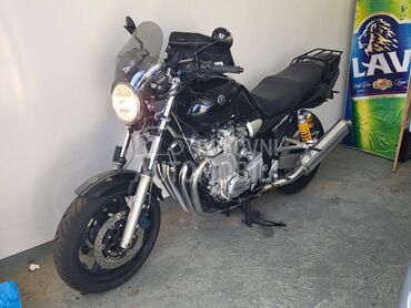 Yamaha XJR 1300
