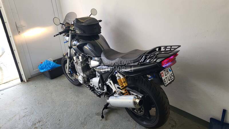 Yamaha XJR 1300