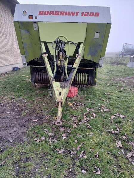 Claas Quadrant 1200