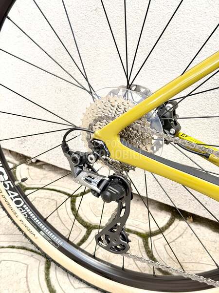 Cannondale Supersix evo 28