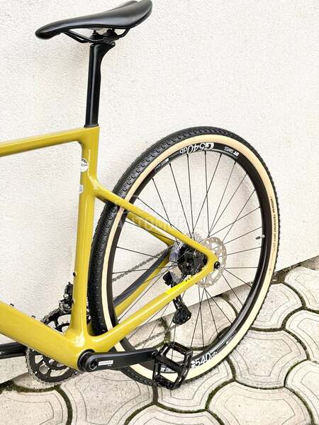 Cannondale Supersix evo 28