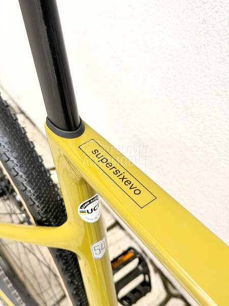 Cannondale Supersix evo 28