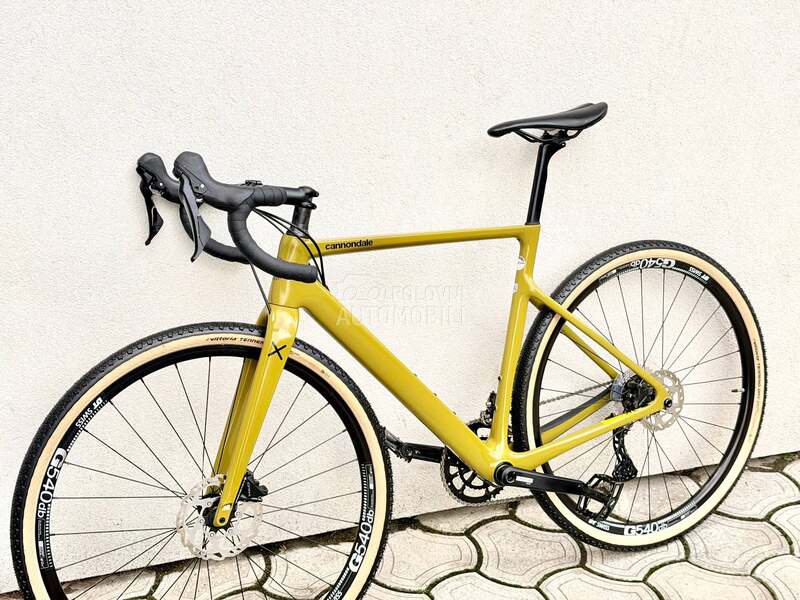 Cannondale Supersix evo 28