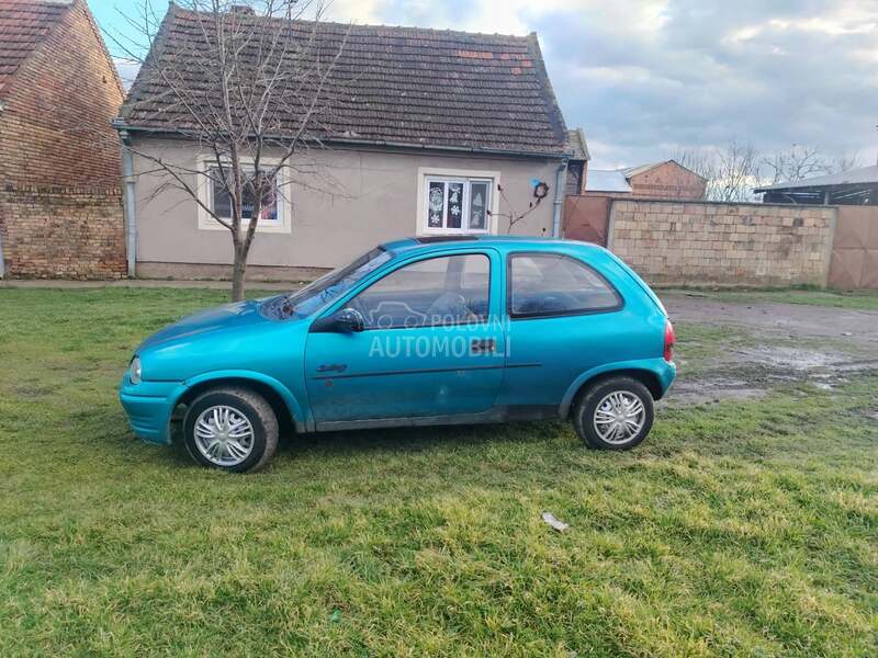 Opel Corsa B 