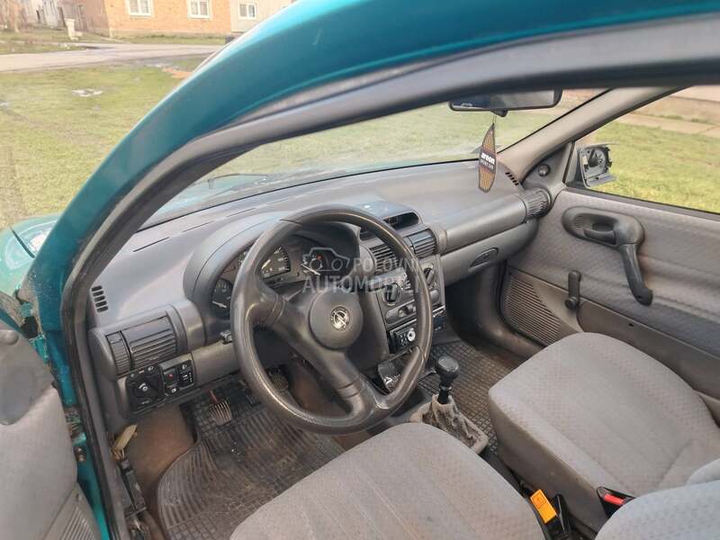 Opel Corsa B 