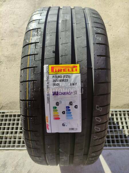 Pirelli 285/40 R22 Letnja