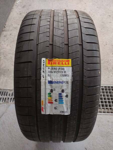 Pirelli 325/30 R23 Letnja