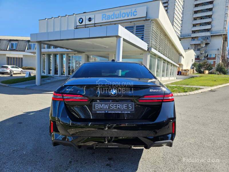 BMW 520 