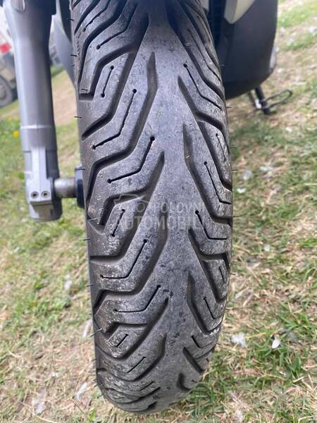 Piaggio Beverly 350ST