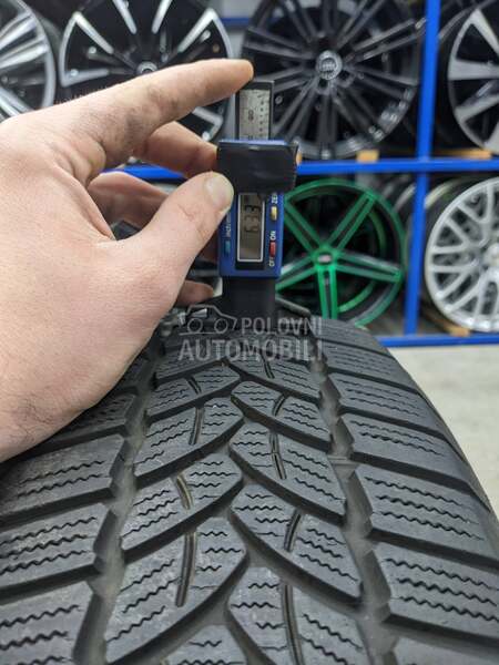 Firestone 185/65 R15 Zimska