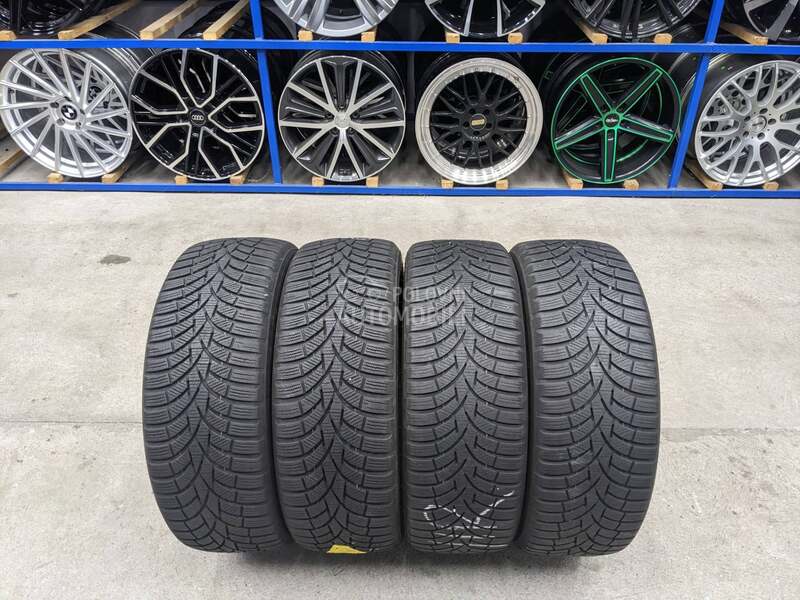 Toyo 205/55 R16 Zimska