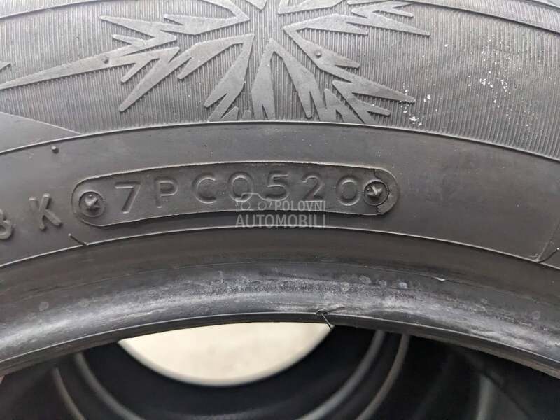 Toyo 205/55 R16 Zimska