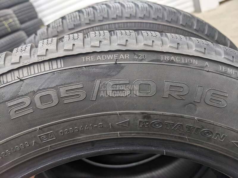 Nokian 205/60 R16 Zimska