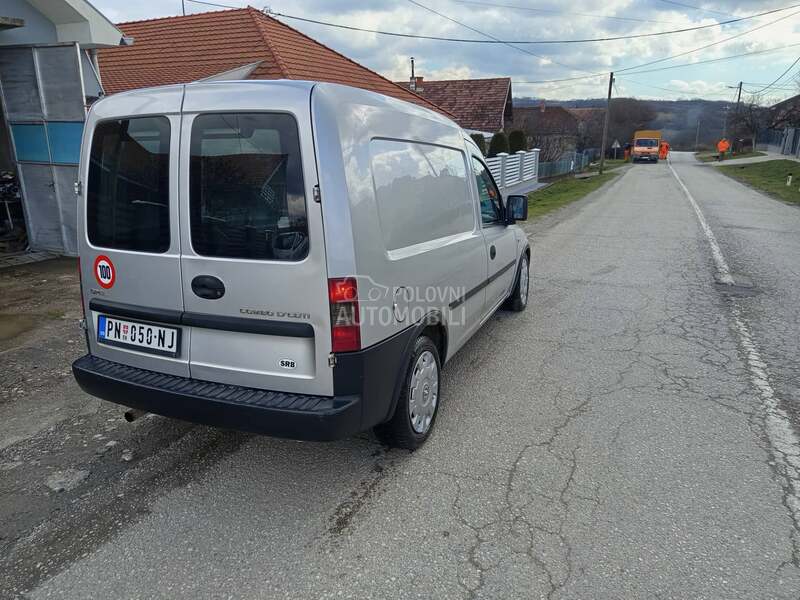 Opel Combo 