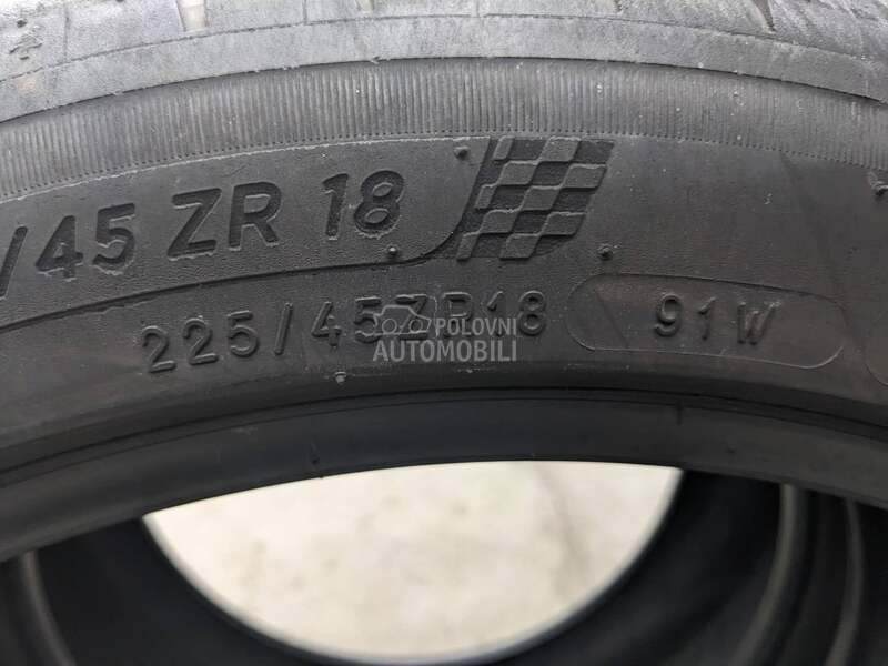 Michelin 225/45 R18 Letnja