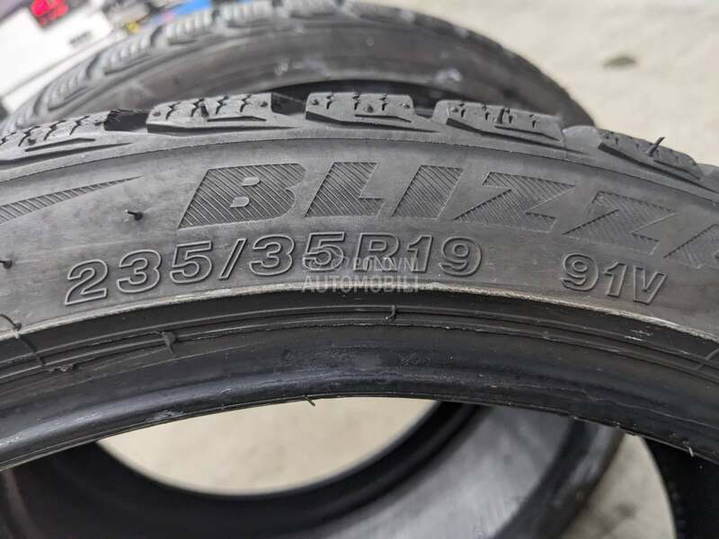 Bridgestone 235/35 R19 Zimska