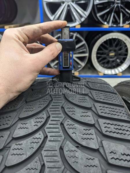 Bridgestone 235/35 R19 Zimska