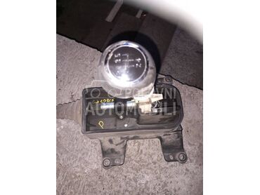 rucica menjaca za Opel Corsa D