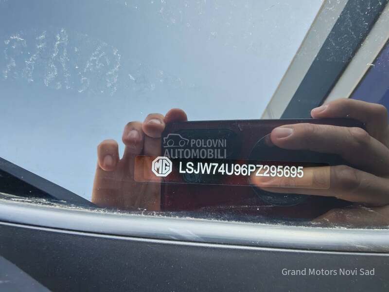 MG ZS 1.5  4cilindra