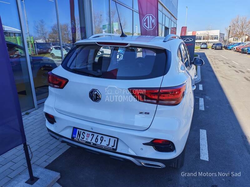 MG ZS 1.5  4cilindra