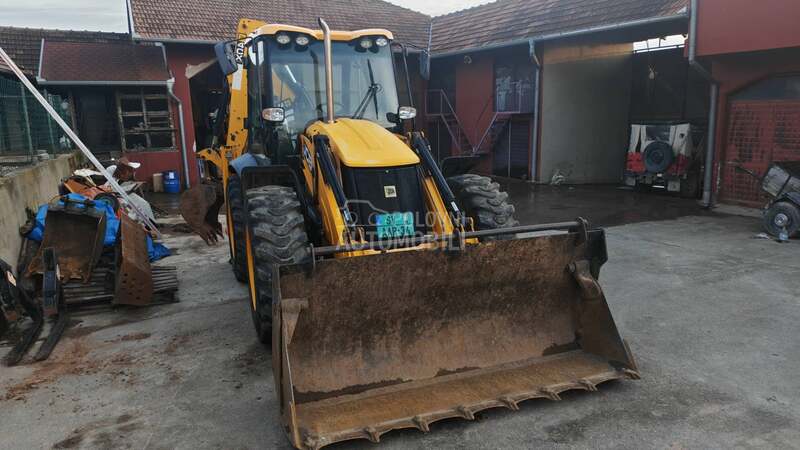 JCB 4CX