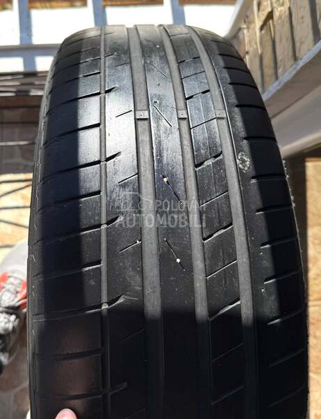 Petlas 215/60 R17 Letnja