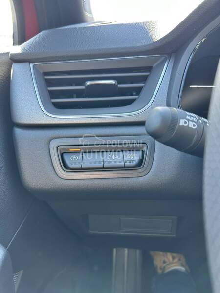 Renault Captur Techno TCe 115