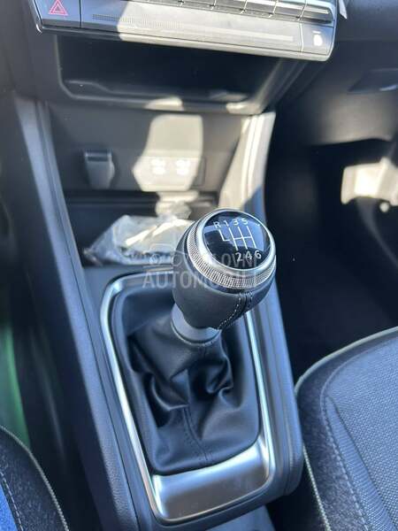 Renault Captur Techno TCe 115