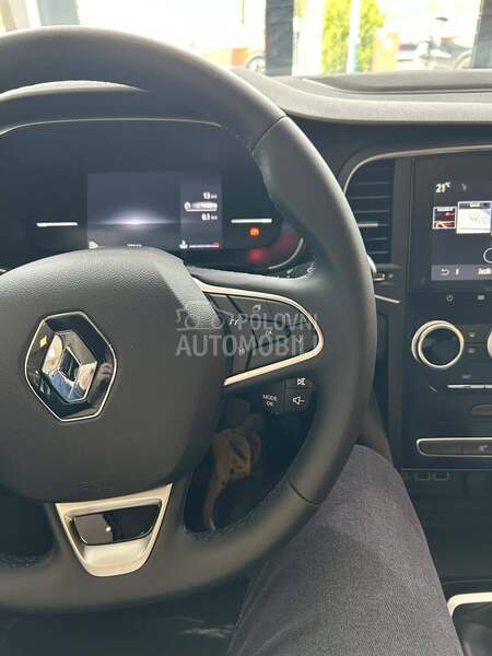 Renault Megane Techno TCe 140