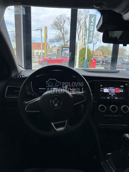 Renault Megane Techno TCe 140