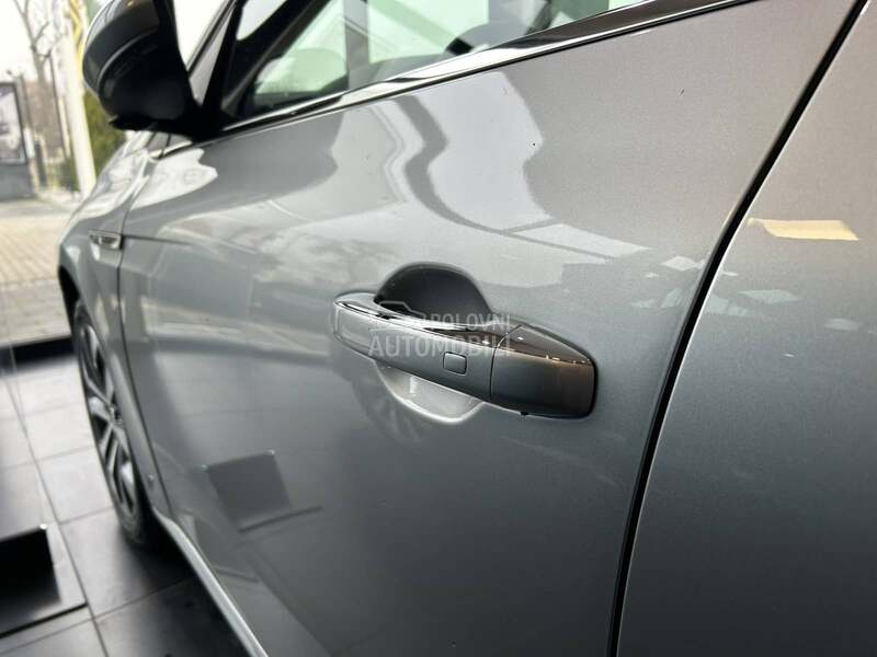 Renault Megane Techno TCe 140