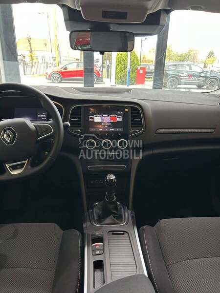 Renault Megane Techno TCe 140