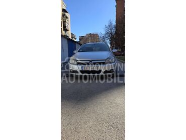 Opel Astra H 