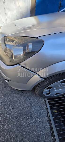 Opel Astra H 