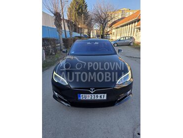 Tesla Model S 75D Dual Motor